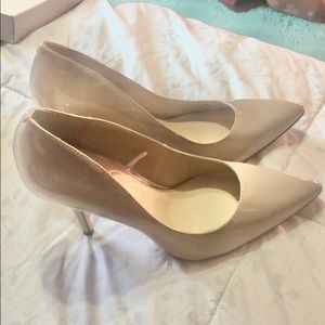 NEW Nude Jessica Simpson pump size 8.5